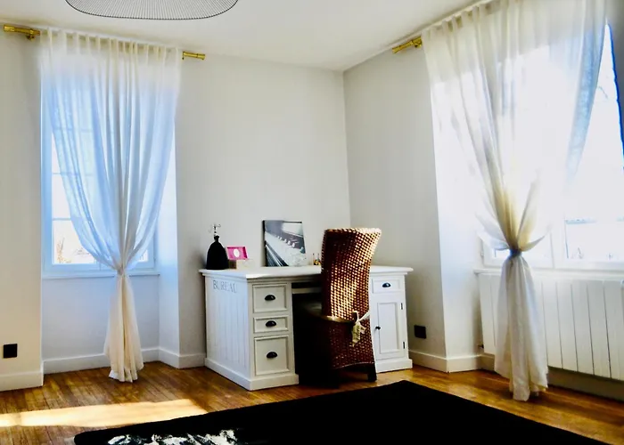 Grande Maison De Charme - Proche De La Rochelle * Saint-Sauveur-d'Aunis