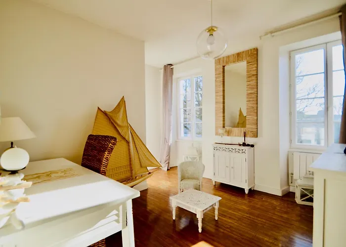 Grande Maison De Charme - Proche De La Rochelle * Saint-Sauveur-d'Aunis